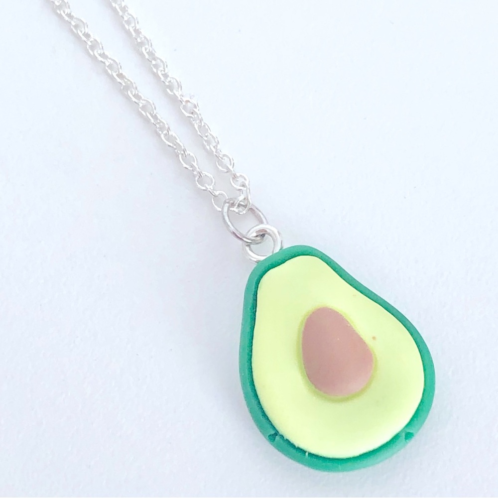 New Avocado Chain Necklace Funny Fruit Vegetable Novelty Gift Party Favour Fun
